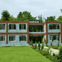 Колеж по мениджмънт търговия и маркетинг