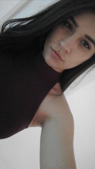 Селин Неджиб Селин Неджиб