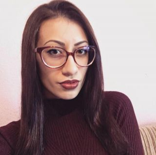 Симона  Вучкова