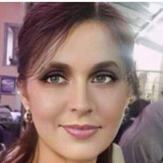 Елица  Николова