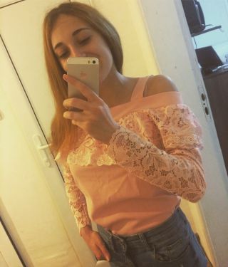 Деница  Петрова