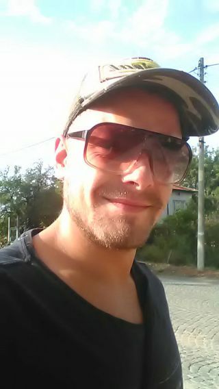 Даниел  Златев