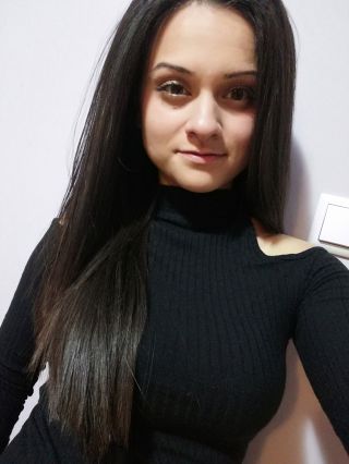 Полина  Светославова