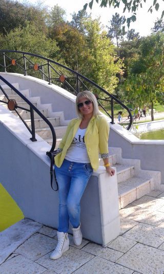 Диана Златева Диана Златева