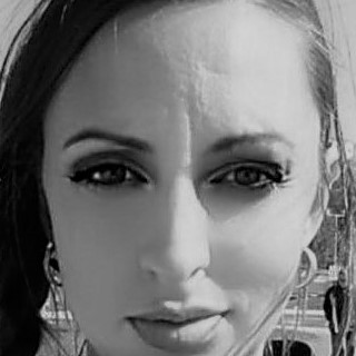 Жулиета Маноилова