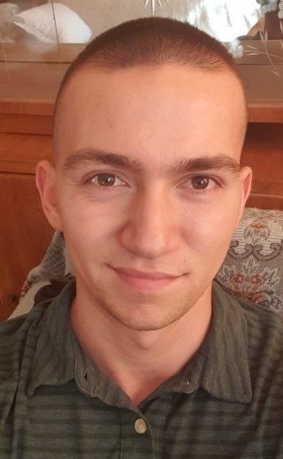 Юскат  Салиев