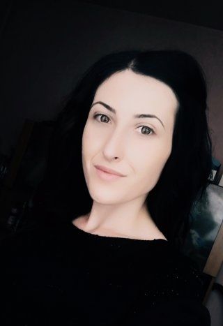 Памела Славова