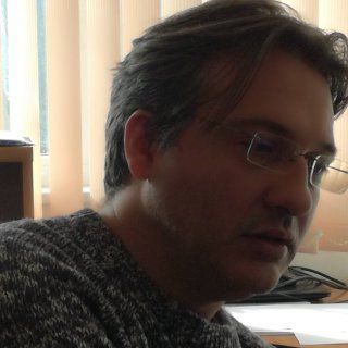 Момчил Петров