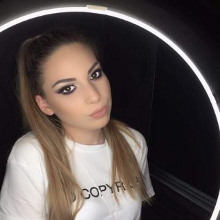 Моника  Сомноева