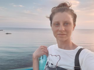 Илона Костова Илона Костова