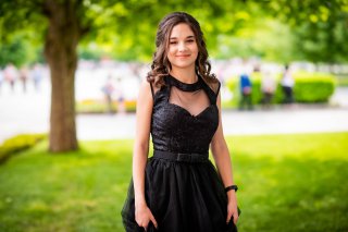 Цветелина Христова Цветелина Христова