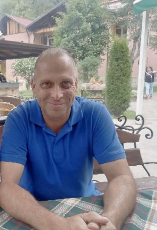 Янко Николов Сираков