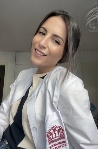 Симона Бабалиева