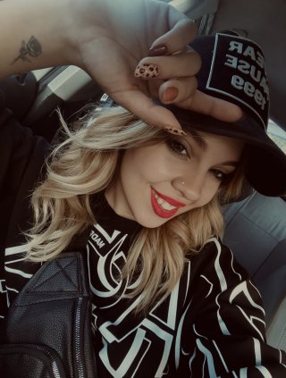 Вероника Николова