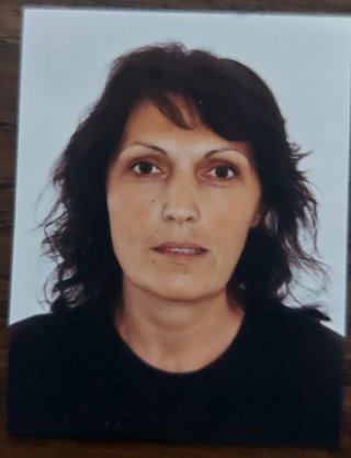 Стела Хинова