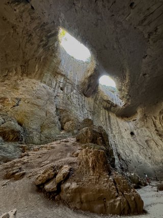 Ваня Камбурова