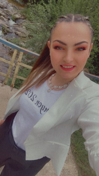 Меди Маданска