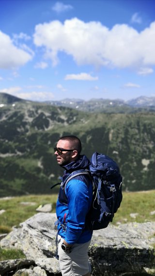 Синан Мехмедов