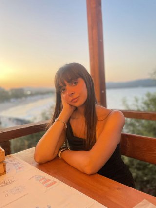 Цветелина  Цветанова