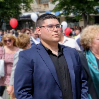 Велизар  Чандър