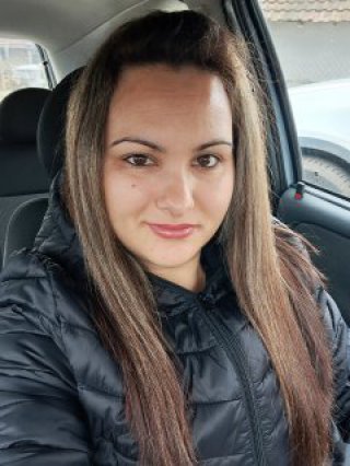 Александра Стефанова Александра Стефанова