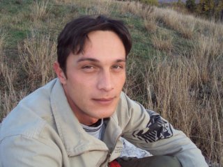 Валентин Костов