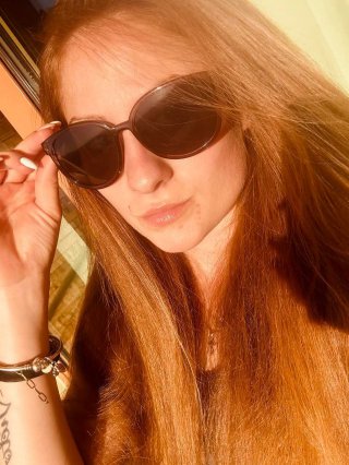 Вики  Маринова