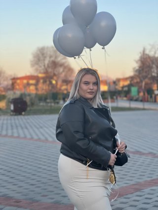 Светла Млеканова