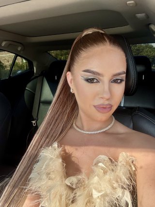 Виктория Лазарова