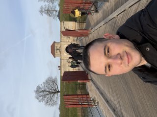 Николай Кръстев