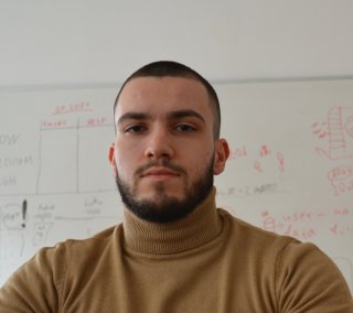Веселин  Михайлов
