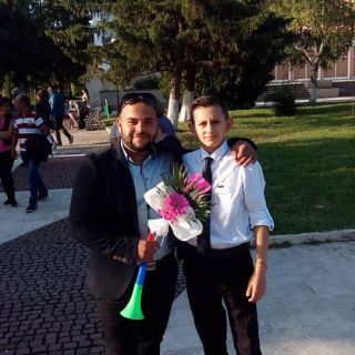 Стивън Славчев Стивън Славчев