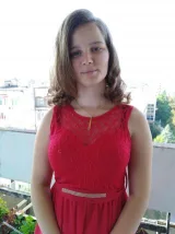Цветелина Николова