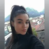 Цветелия Чакърова