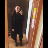 Лора Попова