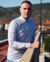 Николай Василев