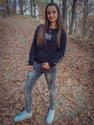 Елиса Зонева