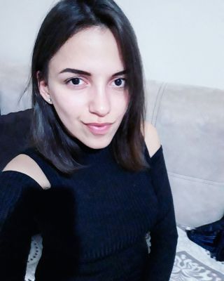 Берна Али