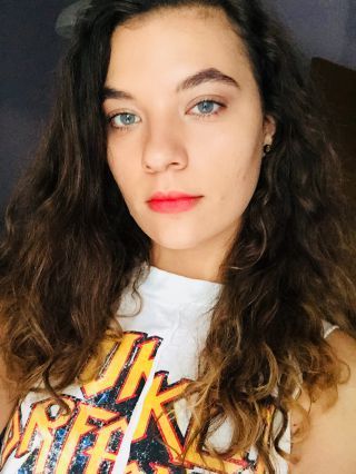 Петя Бенкова