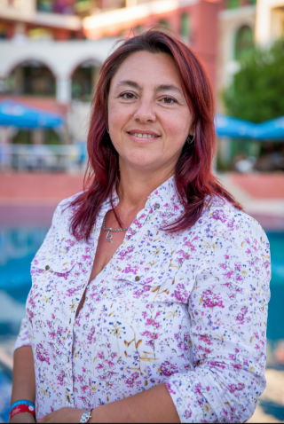 Евелина Петкова