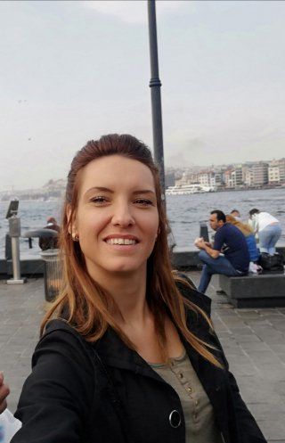 Десислава Николова