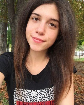 Мария Костова