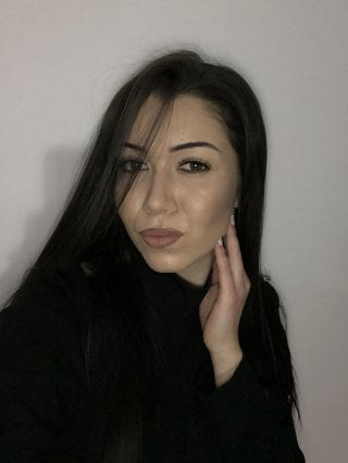 Михаела Любчева