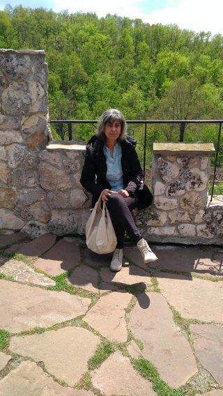 Ася Николова