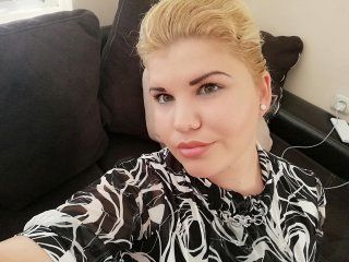 Елена Бенишева