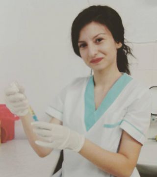 Симона Светлинова