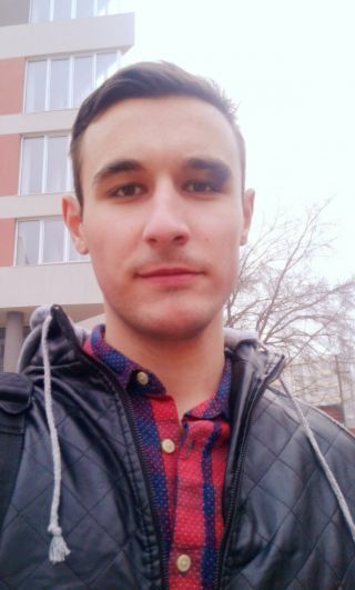Николай Цанов