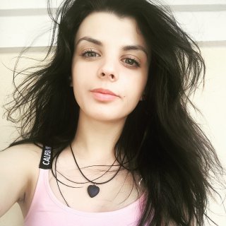 Мария Славкова