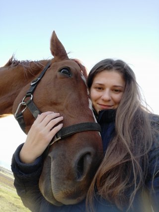 Марина Златева
