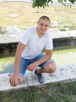Златиян Карайотов